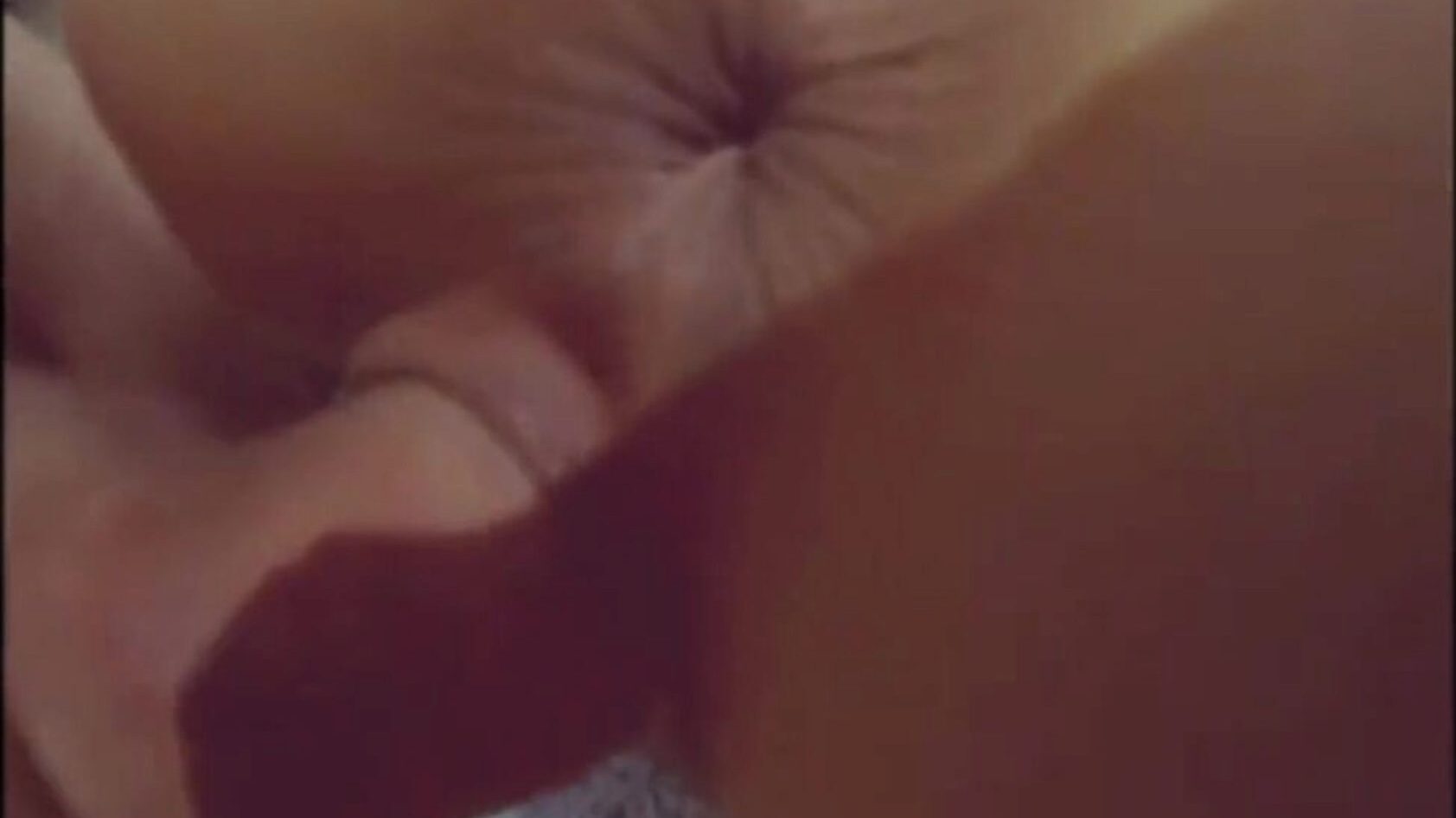 grosse bite sauvage à l'intérieur de sa chatte - trous ouverts! instagram - skinnyhotboygr