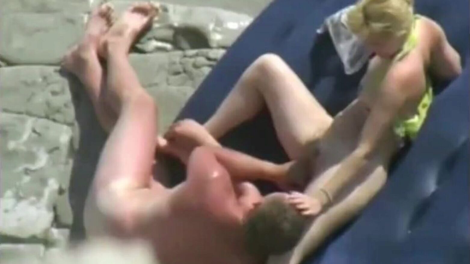 Fellatio Sex am Strand Mama und ihr Freund